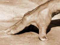 Hands01.jpg